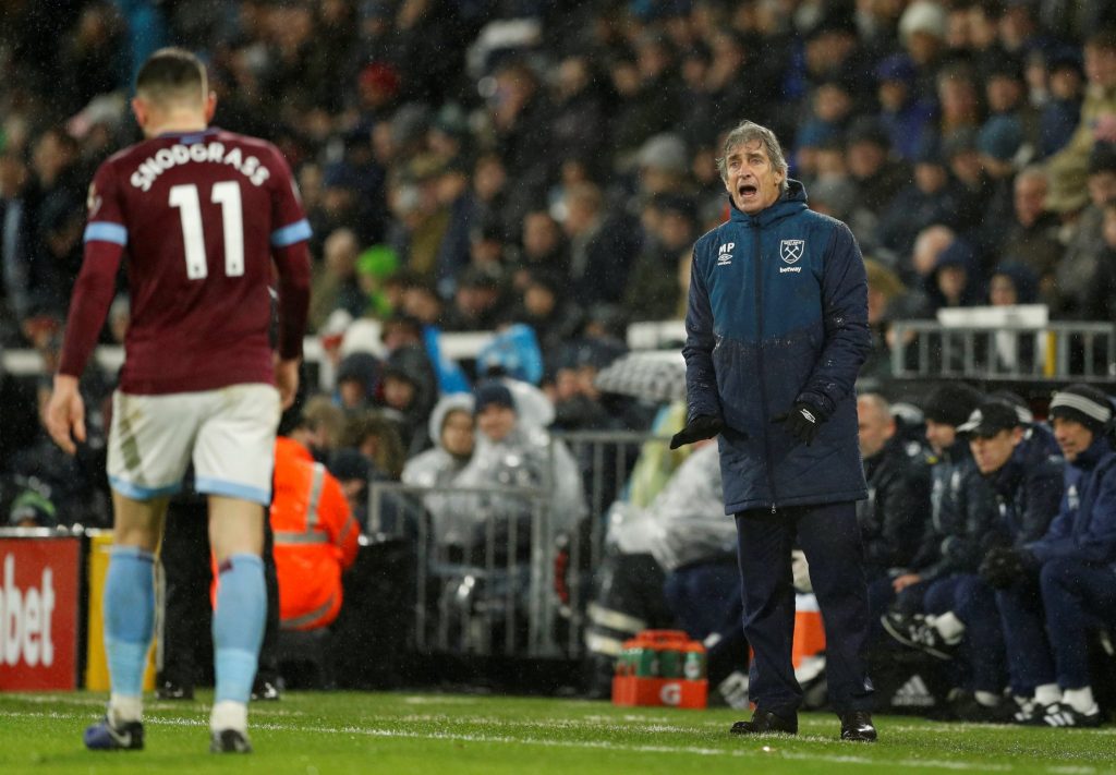 West Ham manager Manuel Pellegrini barks orders from the touchline