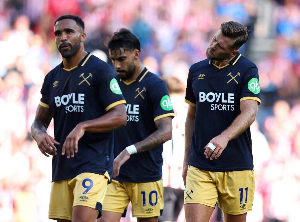West Ham players dejected after Sunderland defeat