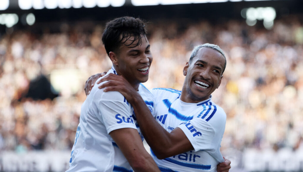 Matheus Pereira, Kaio Jorge. (REUTERS/Sergio Moraes)