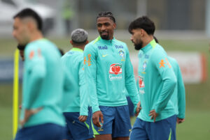 Brazil's Alexsandro. (REUTERS/Ricardo Moraes)