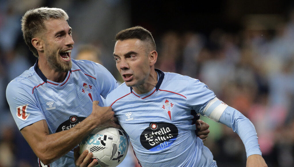 LaLiga - Celta Vigo v Atletico Madrid Iago Aspas, Oscar Mingueza. (REUTERS/Miguel Vidal)