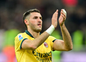 AC Milan's Santiago Gimenez. (REUTERS/Daniele Mascolo)