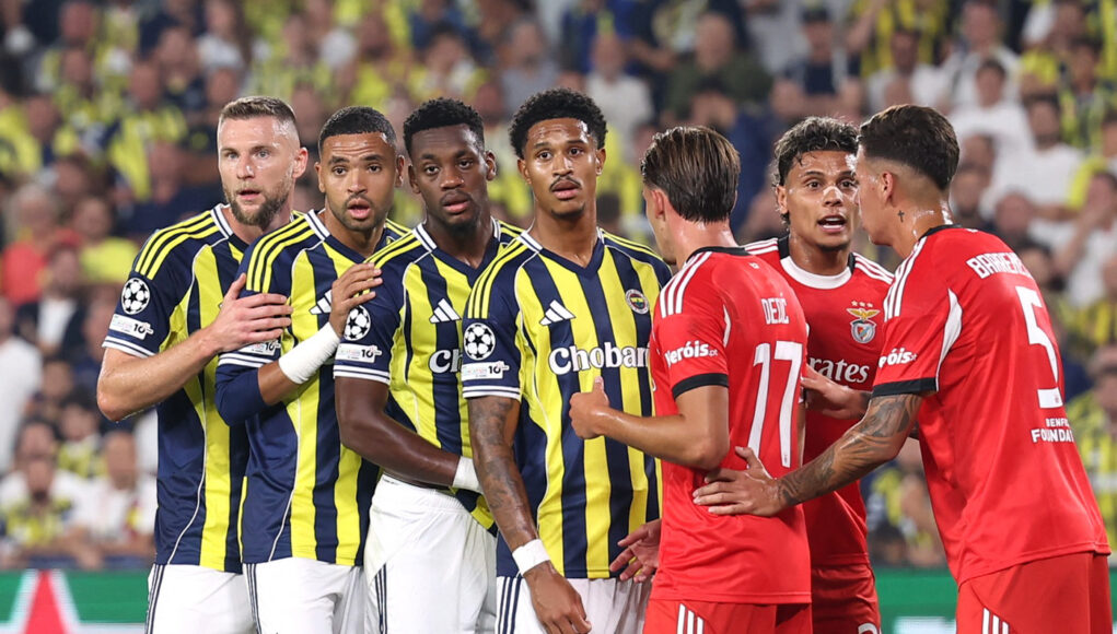 Fenerbahce's Milan Skriniar, Youssef En-Nesyri, Jhon Duran and Jayden Oosterwolde. (REUTERS/Umit Bektas)