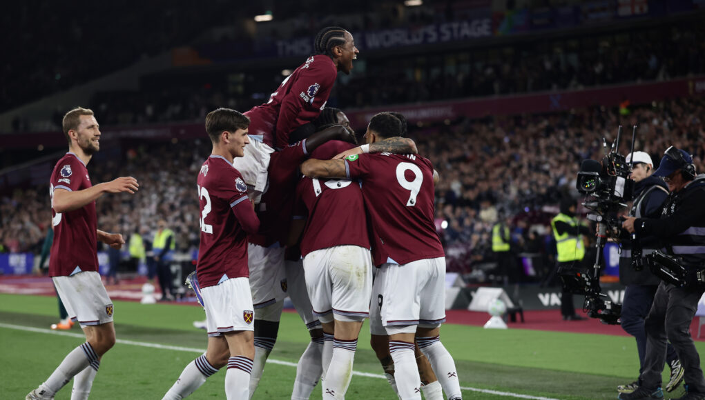 West Ham players celebrate against Wolves