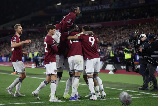 On the front foot, defender keeps his place: West Ham’s predicted XI v. Crystal Palace West Ham players celebrate against Wolves